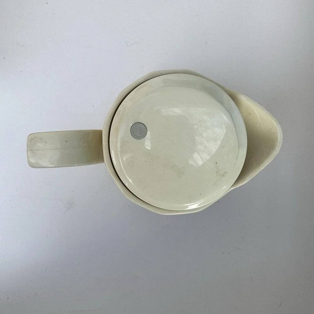 VTG 1985 Thermos Carafe Cream 12-910-05 Gwen Mfg Hot Coffee Butler Entertaining